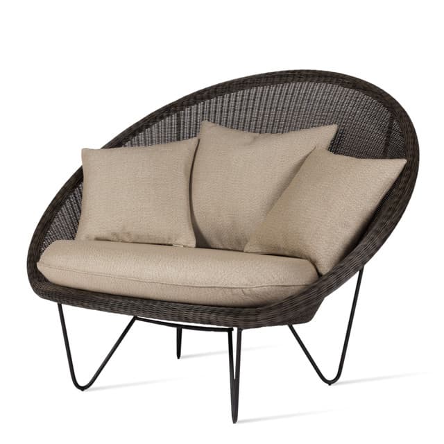 Gipsy Lounge Chair Black Base