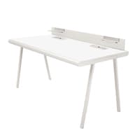 'NIK' Desk