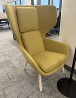 Coy Lounge Chair