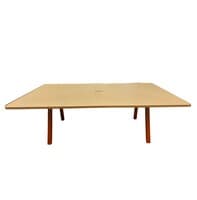 8' Collaboration Table