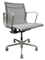 Herman Miller Aluminum Group Eames Chair (Quartz/Chrome)