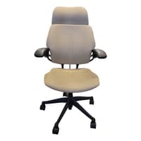 'Freedom' Task Chair w/ Head Rest